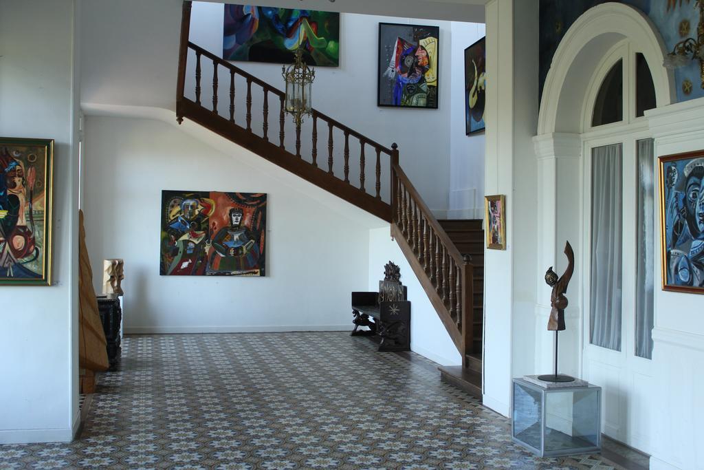 Chambres D'Hotes Chateau De Serans - Atelier Balias Ecouche Экстерьер фото